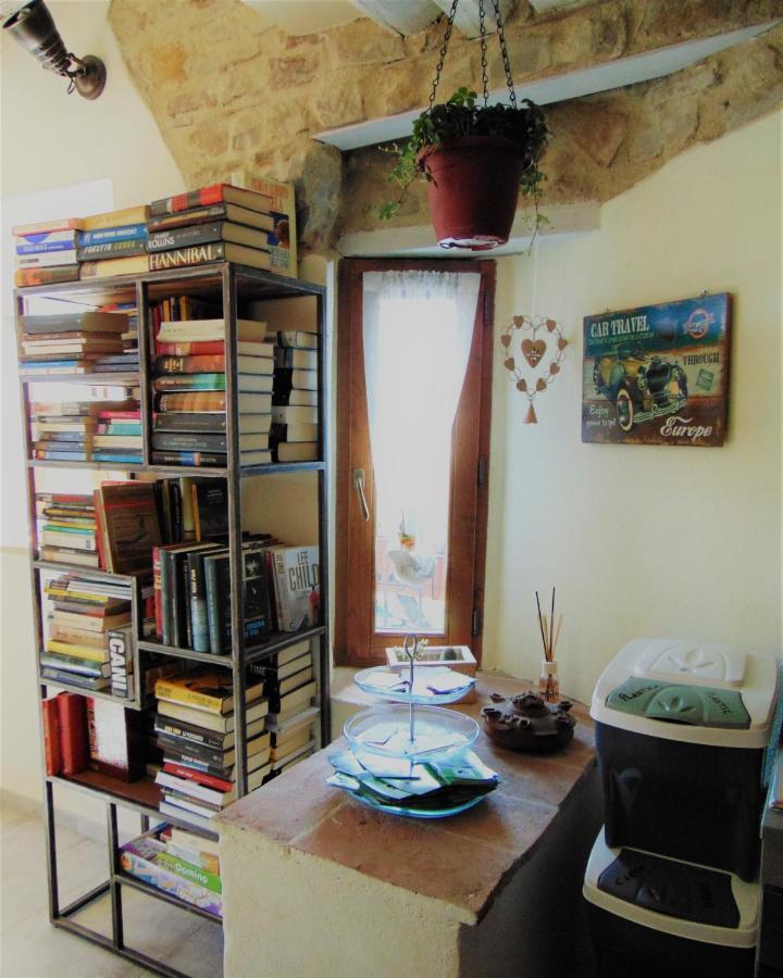 B&B Un Posto Nel Mondo Siena Luaran gambar